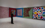 ‘Andy’ López Beltrán compró una obra de la artista  Yayoi Kusama en 30 mil dólares….  y Morena lo defiende
