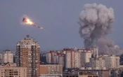 Rusia lanza ataque masivo de drones y bombardea la sede del Gobierno ucraniano en Kiev