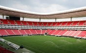 Concluye renovación de la cancha del Estadio Akron de Guadalajara para recibir los partidos del Mundial 2026 | Video