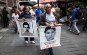 Ayotzinapa | Familiares acusan falta de ‘avances sustanciales’ tras reunión con Sheinbaum