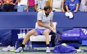 Cuesta caro a Daniil Medvedev nuevo berrinche en el US Open 2025 | Video
