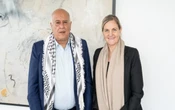 Kirsty Coventry se reúne con Jibril Rajoub en la sede del COI