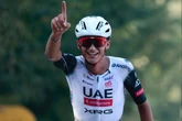 Isaac del Toro se exhibe en el Critérium Internacional de La Nucía contra un carro