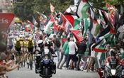 Israel Premier Tech retira nombre de la equipación tras protestas propalestinas | Video