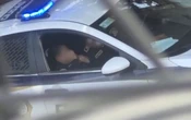 Captan a dos policías realizando actos sexuales en patrulla en CDMX; SSC ya los investiga