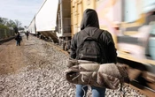 Rechazados: El costo humano de las nuevas políticas migratorias | Artículo por Eunice Rendón