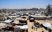 Israel asesina a más de una decena de personas en campo de desplazados