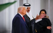 Promete Trump paz para Medio Oriente tras llegar a Qatar | Video