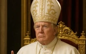 Trump publica foto de él vestido de papa