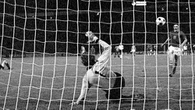 On This Day: Terciptanya Penalti Panenka