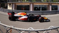 Podium Ganda Max Verstappen dan Sergio Bukti Keunggulan Pelumas Mobil