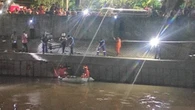 Geger, Sesosok Mayat Ditemukan Mengambang di Kali Ciliwung