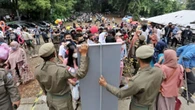 Kota Bandung Merasa ‘Kejar-kejaran’ dengan Lonjakan Kasus COVID-19