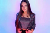 West Haven singer builds career one song at a time