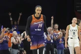 Alyssa Thomas scores career-high 29 and the Mercury close on a 19-4 run to beat the Lynx 79-71