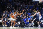 UConn men's basketball falls six spots to No. 25 in AP Top 25 poll