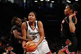 Sarah Strong leads No. 2 UConn women's basketball over No. 22 Louisville