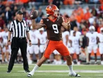 Former CT football standout wins quarterback debut at Bowling Green