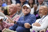 Jim Calhoun will sign book before UConn men's basketball opener