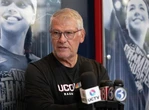 Why Geno Auriemma understands officiating complaints in the WNBA