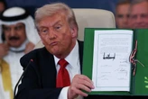 Haar: As Trump seals a truce in Gaza, Sen. Murphy hails peace and fights on