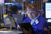 Walmart helps pull Wall Street to its 5th straight loss