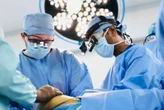 Yale surgeon helps in reconstruction, trains doctors in war-torn Ukraine
