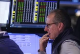 Wall Street drifts as Oracle rallies and Boeing sags