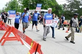Debate about unemployment benefits for CT striking workers heats up