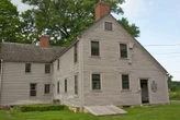 Massachusetts town by CT border has UFO history, is 'perfect' getaway, mag says
