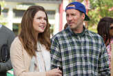 Lauren Graham talks potential 'Gilmore Girls' reunion, CT fan fests