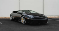 Manual Lamborghini Murciélago With 8,310 Miles Hits the Market