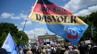 Comment le décès de plusieurs candidats de l'AfD alimente les théories du complot en Allemagne