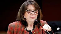 Suppression des avantages aux anciens Présidents : "Parfois les symboles, c'est important", estime Nathalie Goulet sur LCI