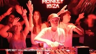 À 14 ans, ce jeune DJ français enflamme les pistes de danse d'Ibiza
