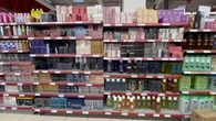 "Seul un expert peut déterminer la supercherie" : ces faux parfums qui s'invitent jusque dans les rayons des magasins