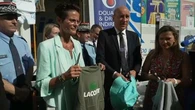 Opération destruction à Marseille après la saisie record d'articles de contrefaçon au Marché du Soleil