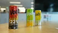 "J'en ai consommé avant les cours" : la Vody, cette dangereuse boisson alcoolisée dont raffolent les jeunes