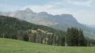 Vacances d'été : pour s'épargner les fortes chaleurs et les épisodes caniculaires, les Français cherchent la fraîcheur de la montagne