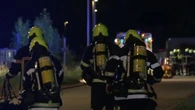 "Toutes les vitres ont été brisées" : 11 pompiers blessés après une explosion dans une usine de Savoie, l'incendie maîtrisé