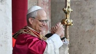 "Surprise américaine", "dans les pas de François"... Le nouveau pape Léon XIV salué par la presse