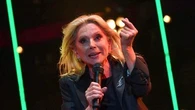 Véronique Sanson hospitalisée d'urgence : "déçue" d'avoir annulé un concert, l'artiste donne de ses nouvelles