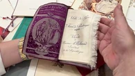 VIDÉO - Gastronomie : ces passionnés qui collectionnent des menus royaux et présidentiels