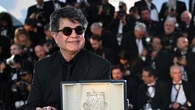 Après sa Palme d'or, Jafar Panahi célébré par ses soutiens à son retour à Téhéran