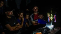 "Malgré tout, nous regardons les matchs" : à Gaza, la Coupe du monde suivie au milieu des décombres