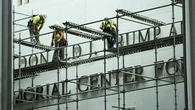 A Washington, le Kennedy Center retire le nom de Donald Trump de sa façade