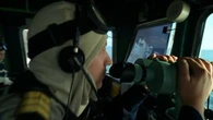 "Alerte, alerte !" : regardez comment la Marine française s'exerce à détruire des drones en cas d'attaque
