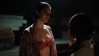 "Emmanuelle" : la nouvelle adaptation du célèbre roman érotique se découvre enfin