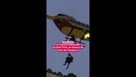 Le sauvetage d'un homme hélitreuillé en plein Paris au-dessus de l’Arc de Triomphe