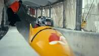 VIDÉO - À 130 km/h sans moteur : le plein de sensations fortes en bobsleigh